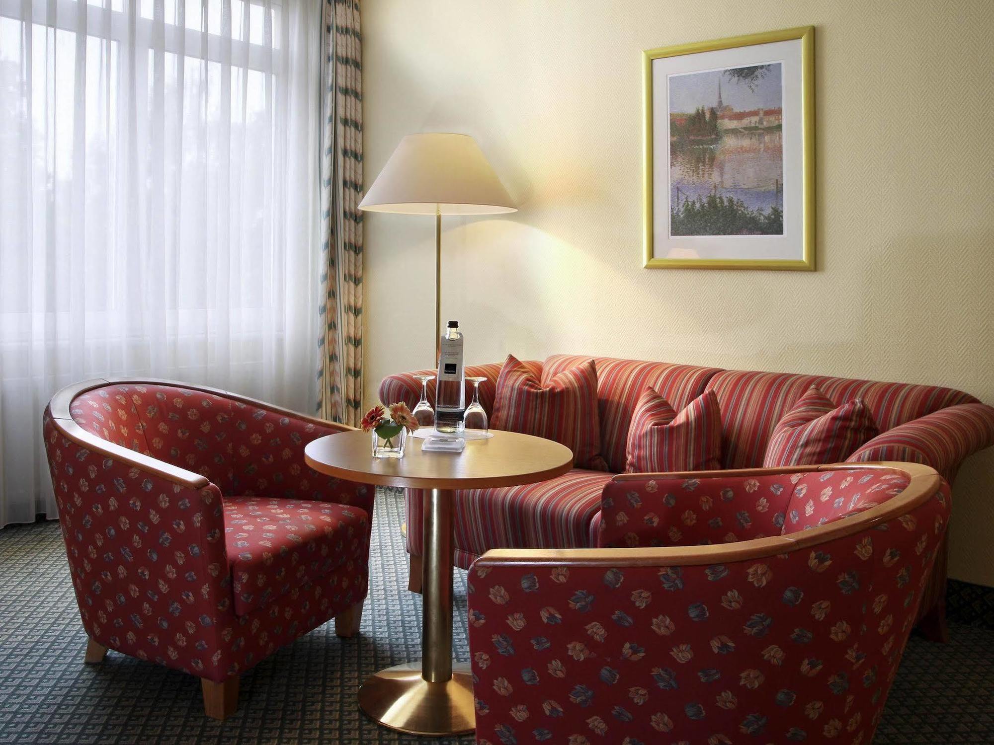 Victor'S Residenz-Hotel Гера Екстер'єр фото