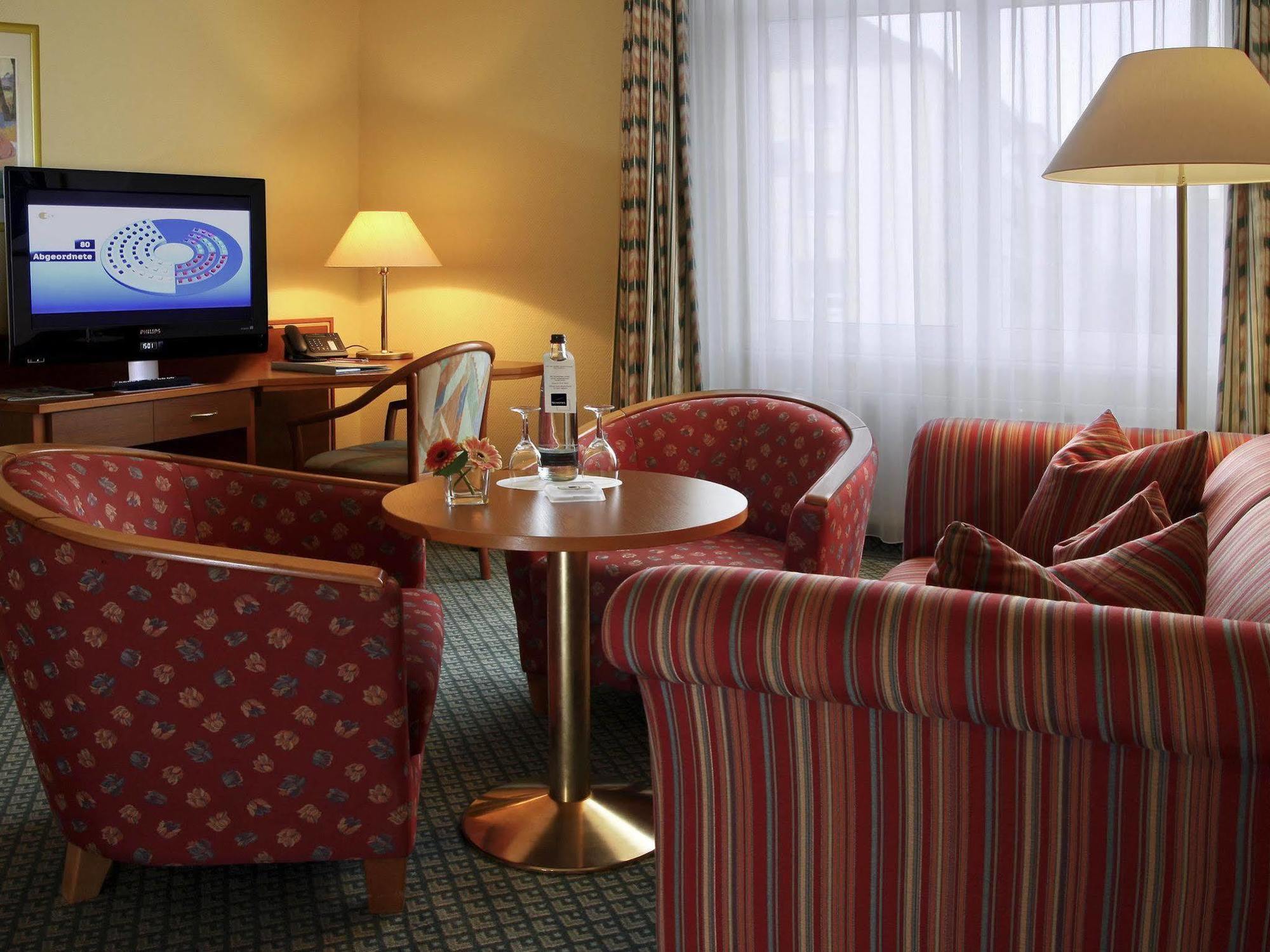 Victor'S Residenz-Hotel Гера Екстер'єр фото
